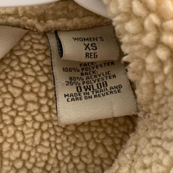 L.L. Bean Women's Brown Sherpa-Lined Vest - Picture 2 of 6